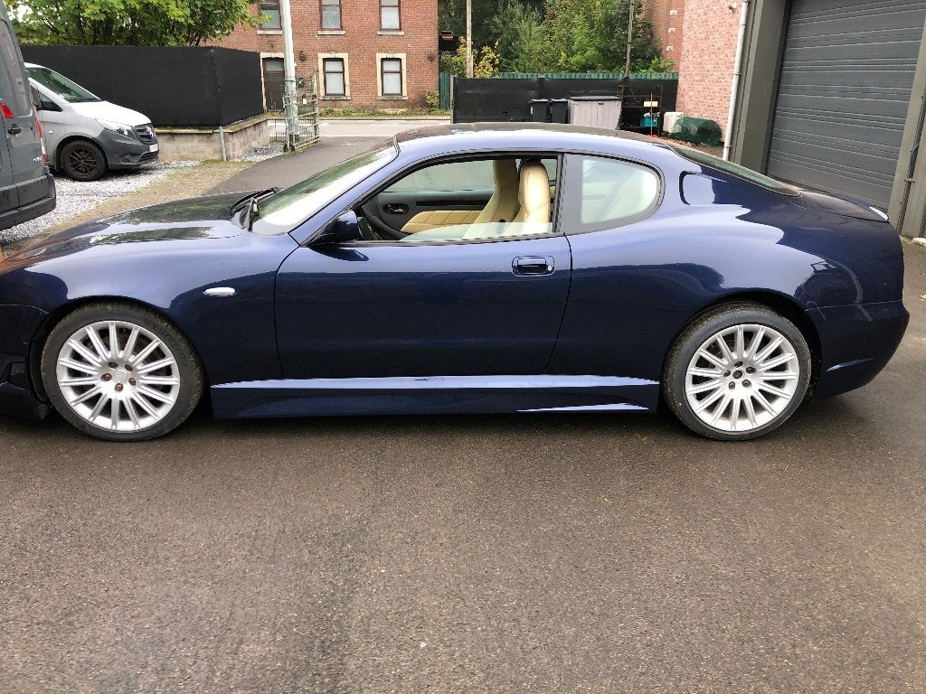Maserati 4200 GT-motor v8 Ferrari-versnellingsbak, Auto's, Automaat, 4 zetels, Achterwielaandrijving, 4200 cc