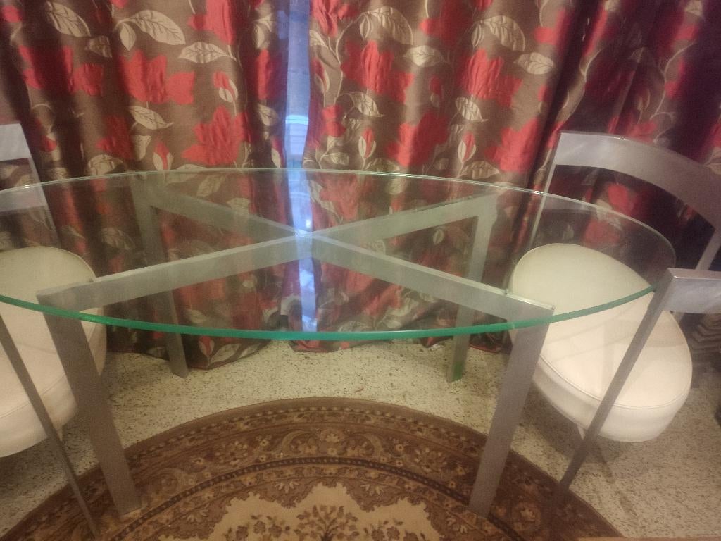 Moderne eettafel met 2 zetels( leren bekleding), Huis en Inrichting, Tafels | Eettafels, Ophalen, Gebruikt, 50 tot 100 cm, Glas