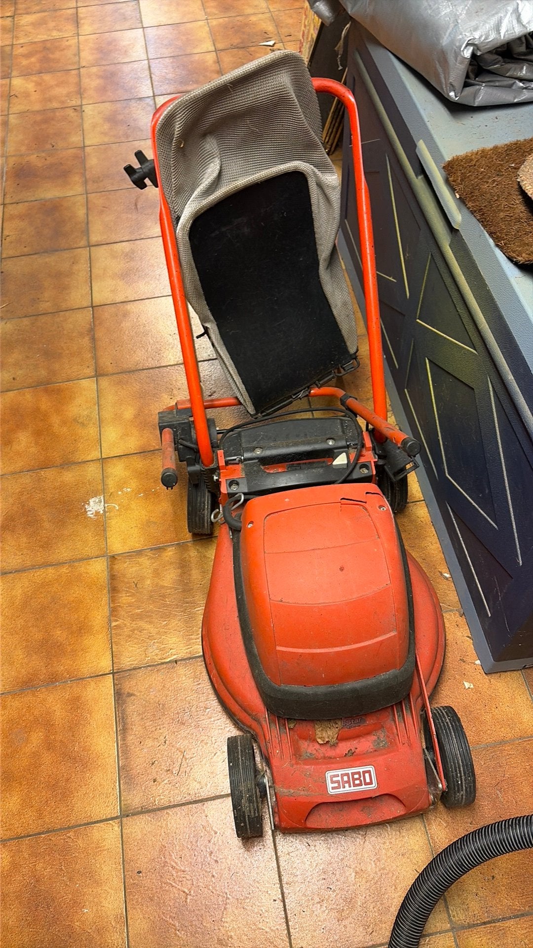 Sabo Turbostar grasmaaier, Ophalen, Zo goed als nieuw, Opvangbak