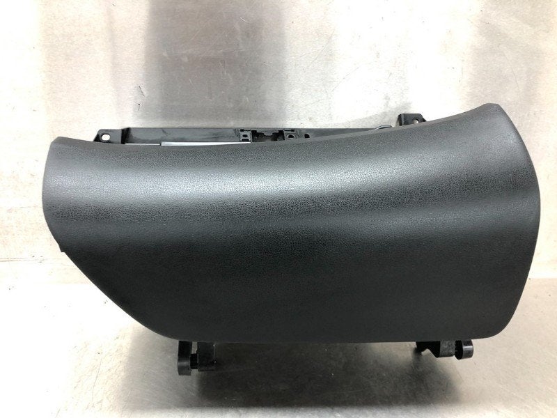 COMPARTIMENT A GANTS Nissan Note (E12) (|68560|685S9|), Utilisé, Nissan