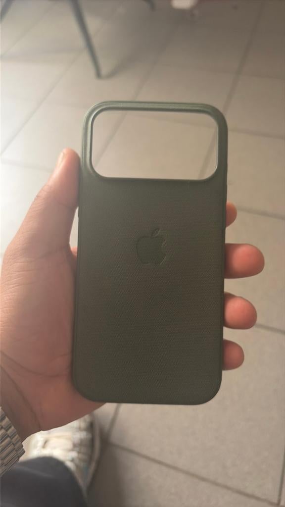 Iphone 17 Pro max Techwoven, Ophalen, Zo goed als nieuw, Apple, IPhone 17