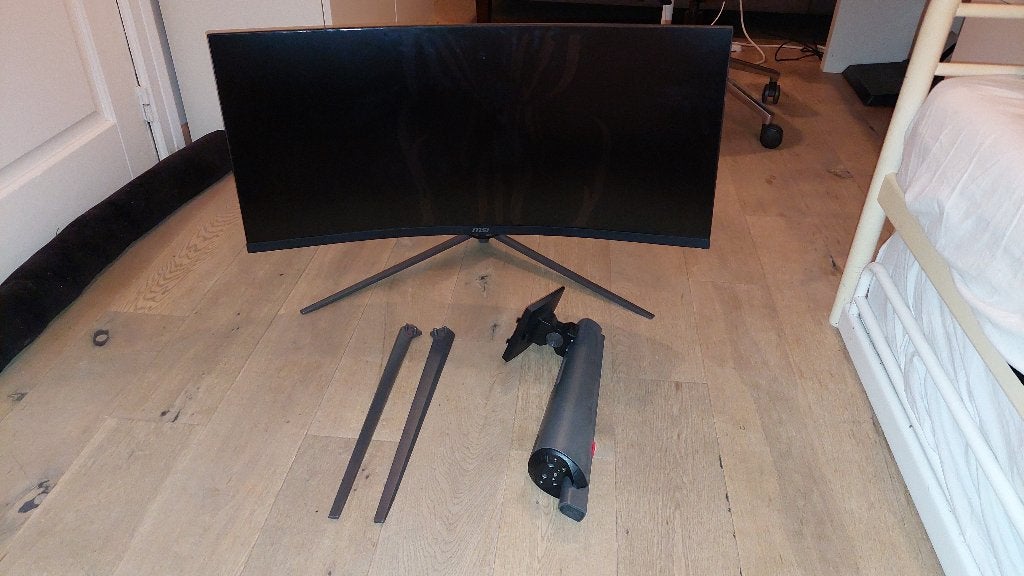 MSI 34 MAG 345CQR 180Hz (BESCHADIGD, VOOR ONDERDELEN), Computers en Software, Monitoren, Gaming, In hoogte verstelbaar, VA, MSI gaming