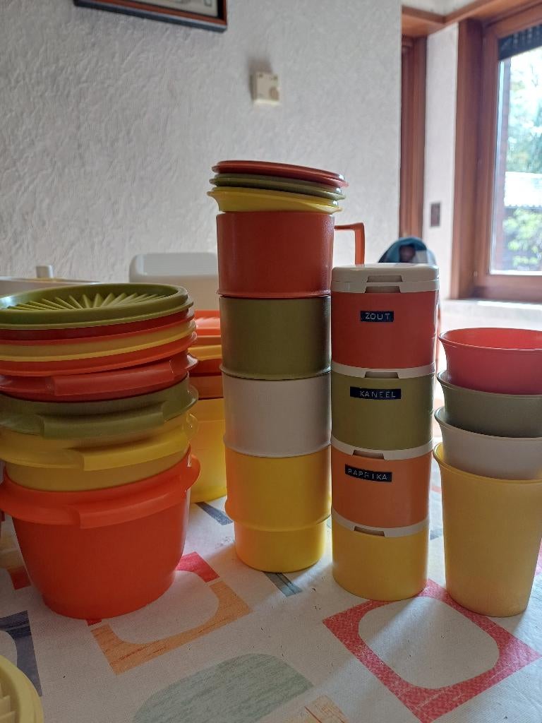 Tupperware vintage jaren 70, Huis en Inrichting, Keuken | Tupperware, Gebruikt, Overige typen, Blauw, Geel, Groen, Wit, Bruin