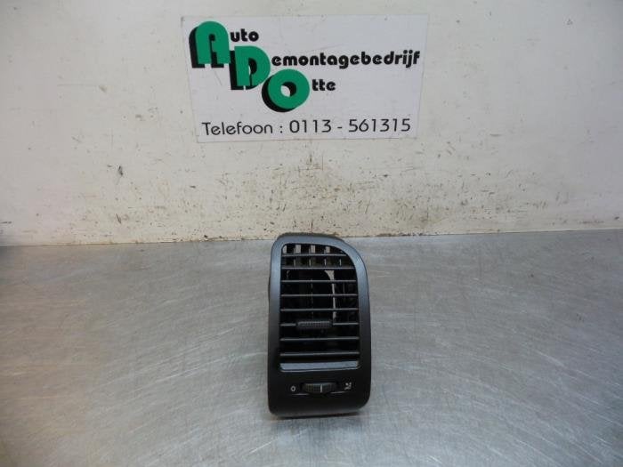 Luchtrooster Dashboard van een Volkswagen Lupo (Lupo 98-), Gebruikt, -, Volkswagen, -