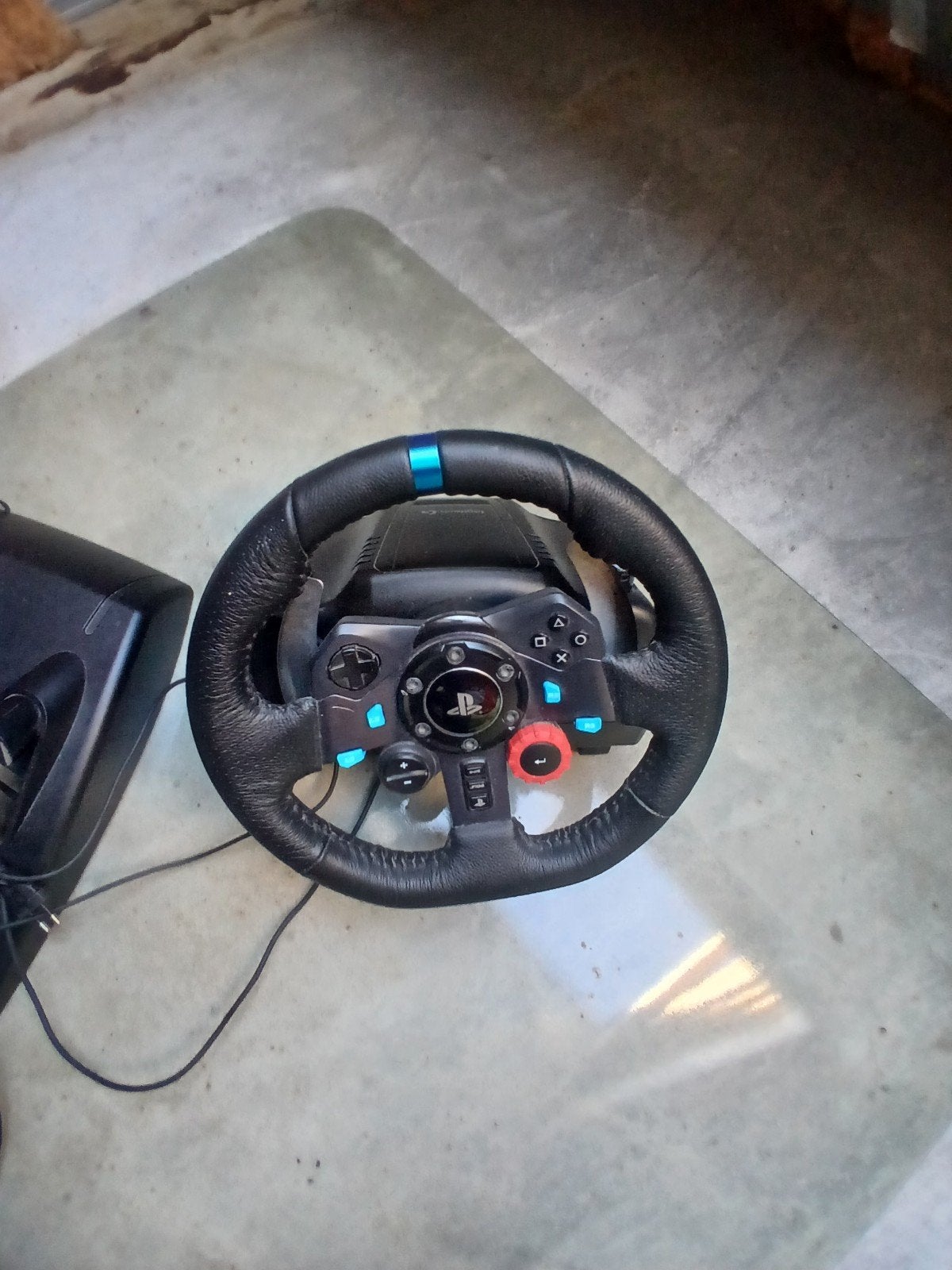 Logitech G29 Racestuur met Pedalen voor PlayStation/PC, Games en Spelcomputers, Ophalen, Zo goed als nieuw, Stuur of Pedalen