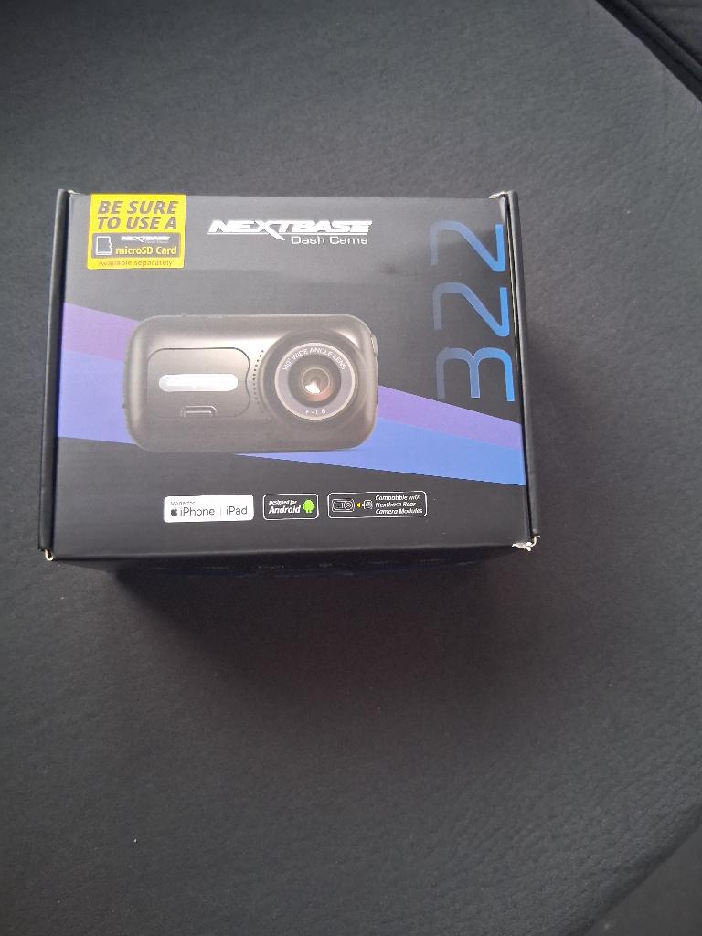 Deshcam  nextbase  322gw avant  et  arrière, Autos : Divers, Dashcams, Enlèvement, Comme neuf