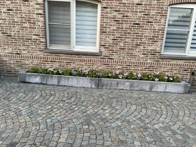 Auge - jardinière en pierre bleue française, Enlèvement, Utilisé