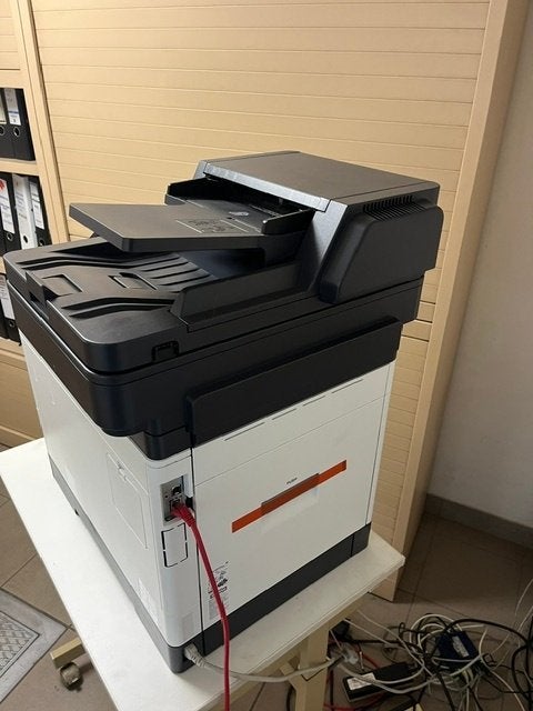 kleuren-laserprinter in nieuwstaat, Computers en Software, Printers, Ophalen, Printer, Zo goed als nieuw, Scannen