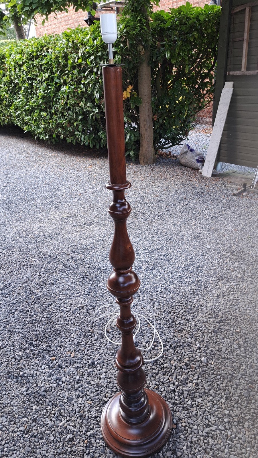 Base en bois Lampadaire, Enlèvement