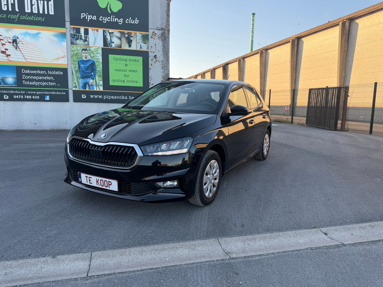 Skoda Fabia 1.0tsi 05/2025, Auto's, Stof, Euro 6, USB, Zwart