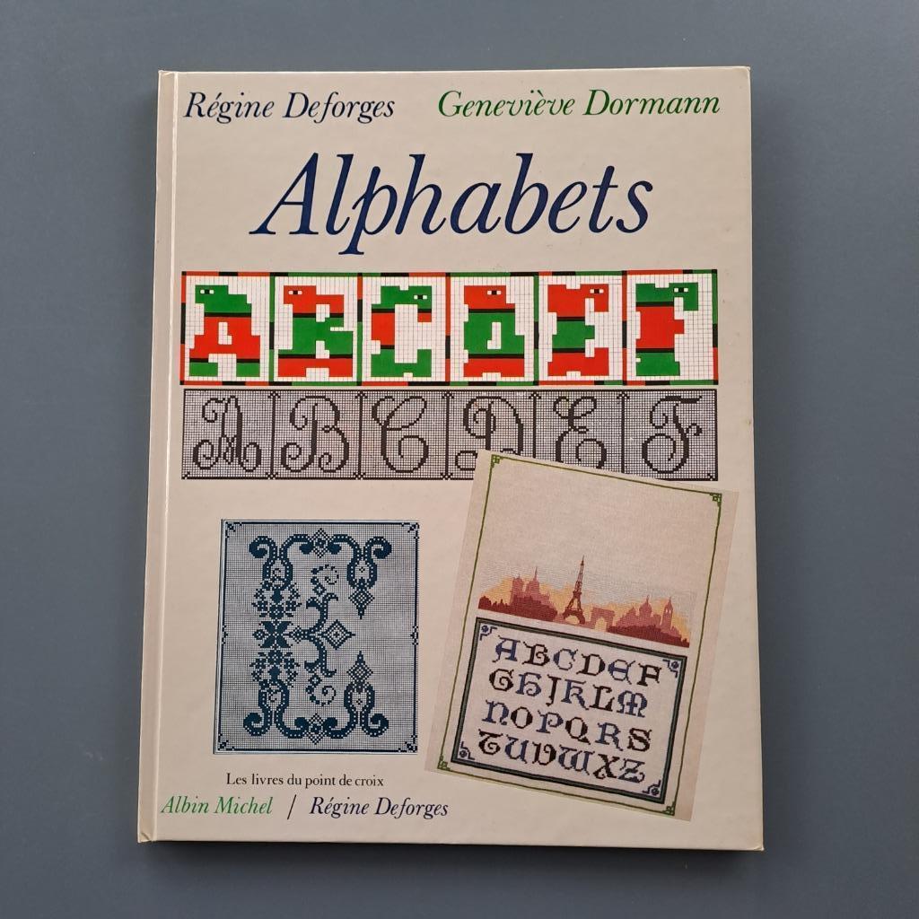 R. Deforges et G. Dormann - Alphabets, Ophalen of Verzenden