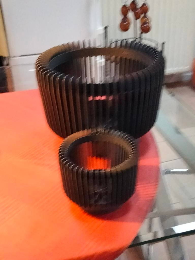 Design potten.2 verschillende afmetingen, Ophalen, Zo goed als nieuw, Binnen