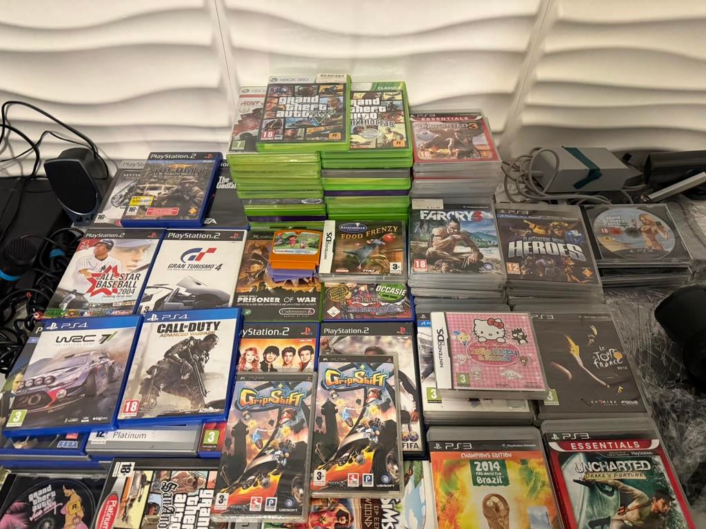 Lot games consoles, Ophalen, Gebruikt