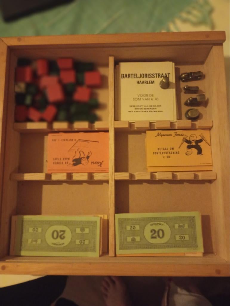 Houten monopoly spel vintage, Parker, Vijf spelers of meer, Ophalen of Verzenden, Zo goed als nieuw