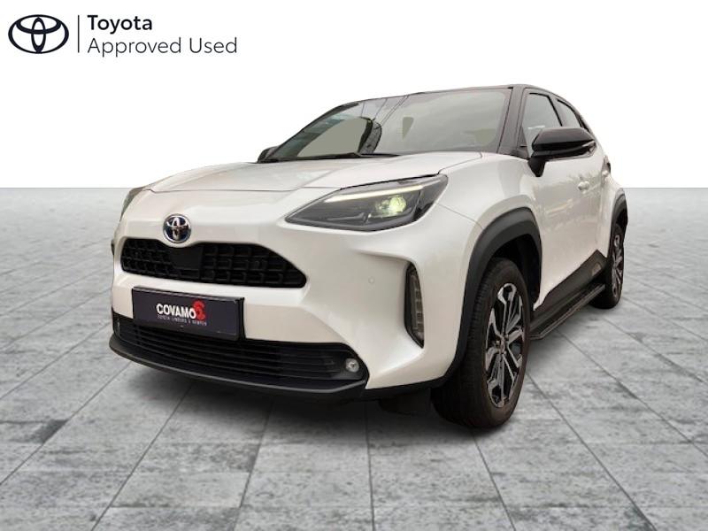 Toyota Yaris Cross YARIS CROSS DYNAMIC PLUS 1.5 HSD, Auto's, Automaat, Wit, Bedrijf, Hybride Elektrisch/Benzine