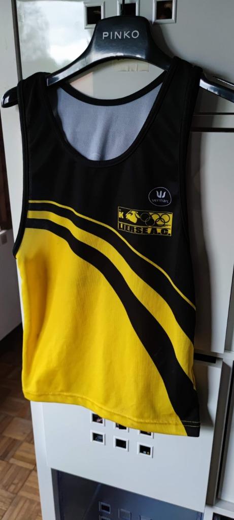 SAC AC Lierse singlet atletiek sport t-shirt Vermarc 10 jaar, Ophalen of Verzenden, Zo goed als nieuw, Overige sporten, Kleding