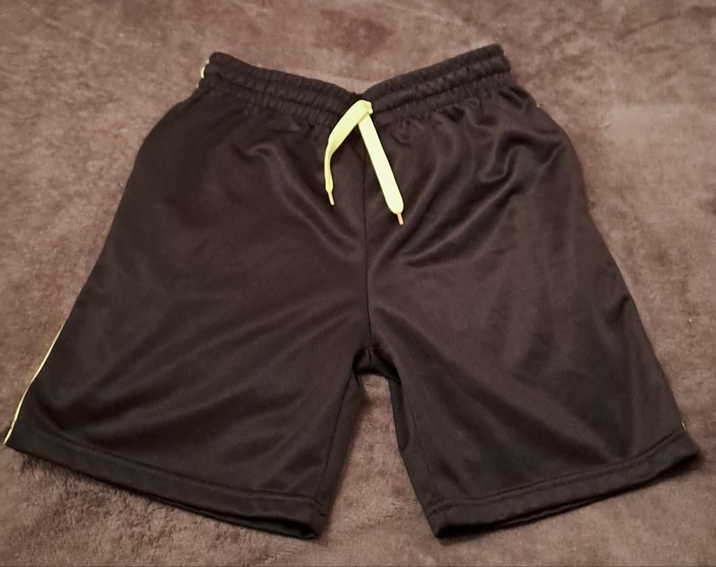 {Short de sport noir (tailles 158-164), Enlèvement ou Envoi, Comme neuf, Garçon, Pantalon
