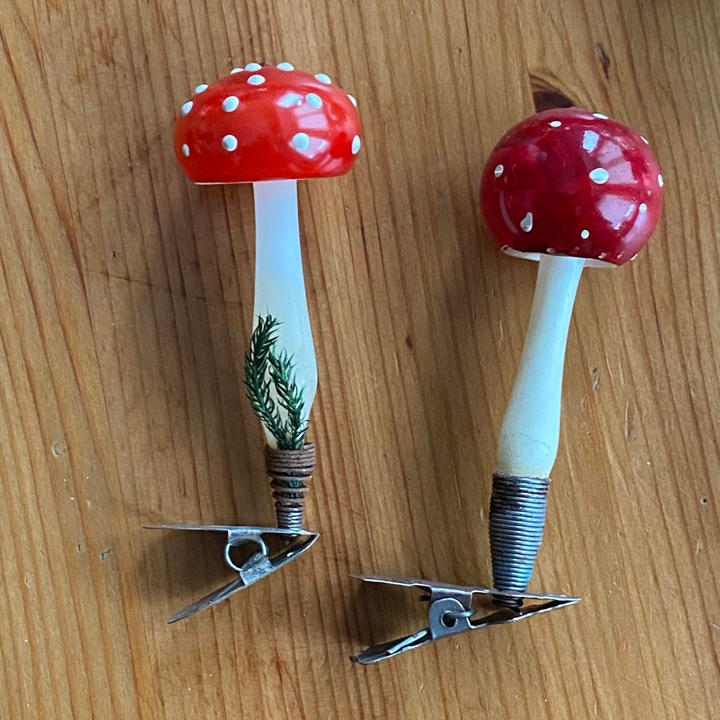 Paddestoelen, glazen kerstbal, Diversen, Kerst, Ophalen of Verzenden, Zo goed als nieuw