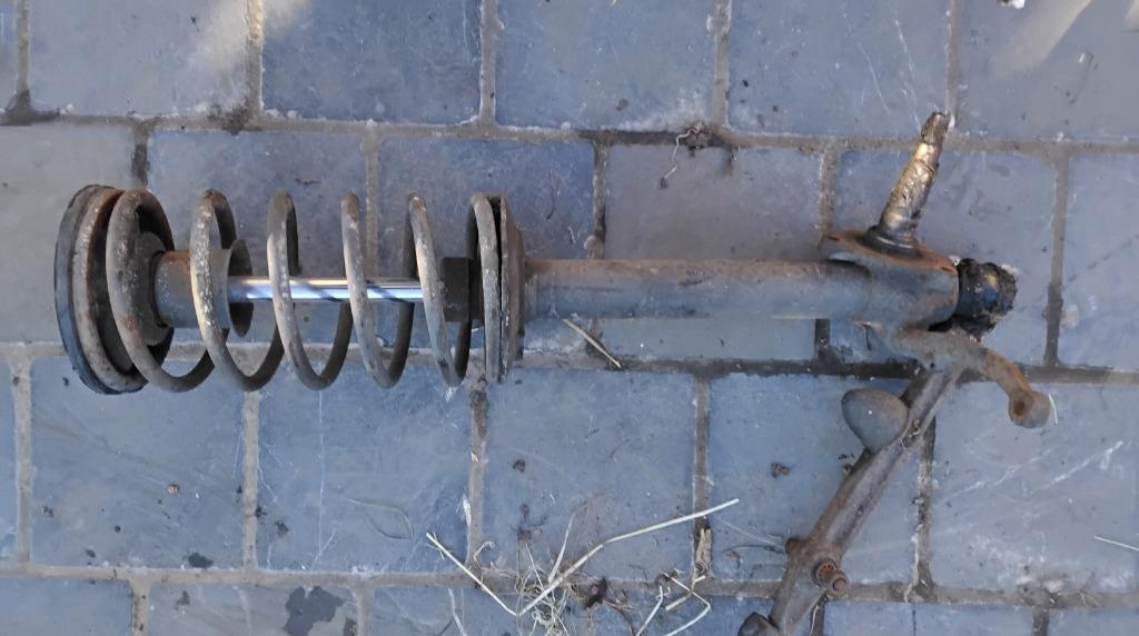 Peugeot 404 amortisseurs vooraan, Auto-onderdelen, Ophalen, Peugeot