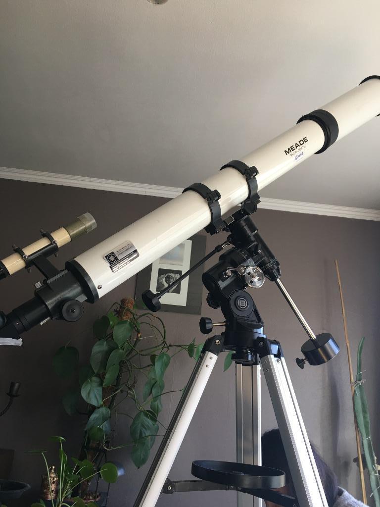 Télescope Meade 90 mm en vente sur trépied EQ3, Enlèvement, Utilisé