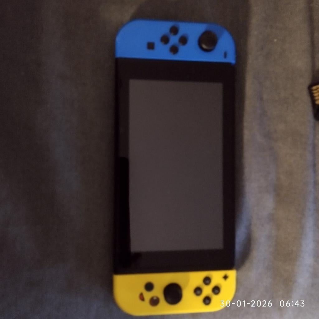 Nintendo switch met of zonder spelletjes ., Consoles de jeu & Jeux vidéo, Consoles de jeu | Nintendo Switch, Comme neuf, Avec jeux