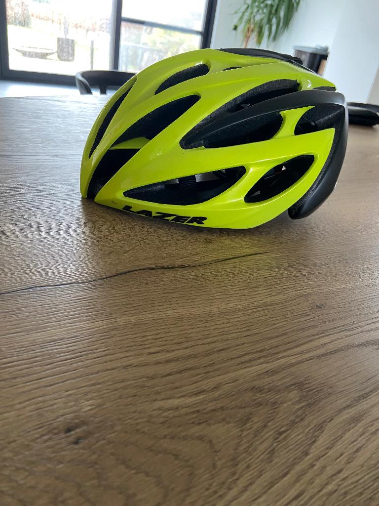 Fietshelm, Sports & Fitness, Cyclisme, Enlèvement, Comme neuf, Casque
