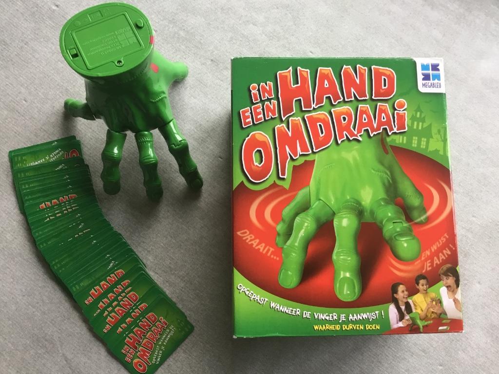 Gezelschapsspel in een handomdraai, Hobby en Vrije tijd, Vijf spelers of meer, Ophalen, Nieuw, Megableu