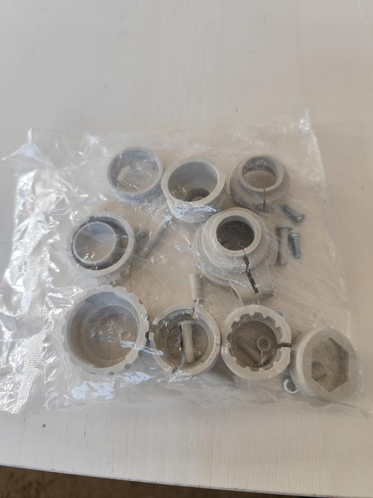 Adapters voor radiatorkranen, Ophalen of Verzenden