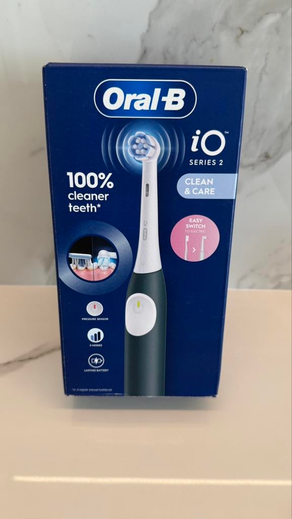 Oral-B iO series 2 Clean & Care Elektrische Tandenborstel, Enlèvement ou Envoi, Neuf, Brosse à dents