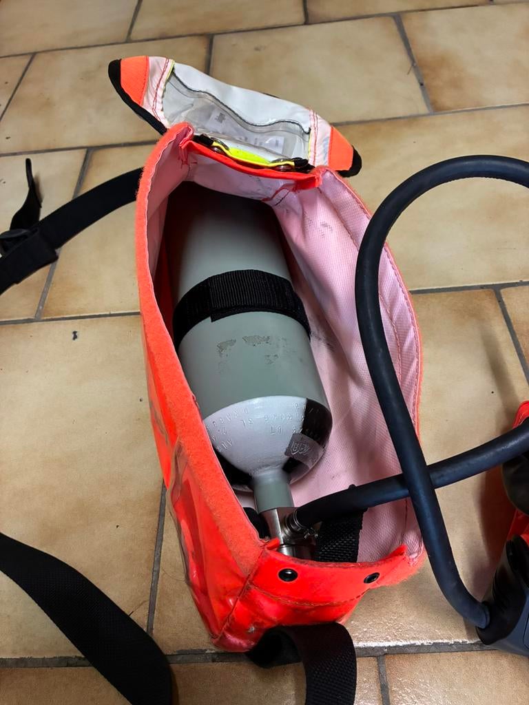 Persluchtfles 3 liter, Doe-het-zelf en Bouw, Adembescherming, Ophalen, Zo goed als nieuw