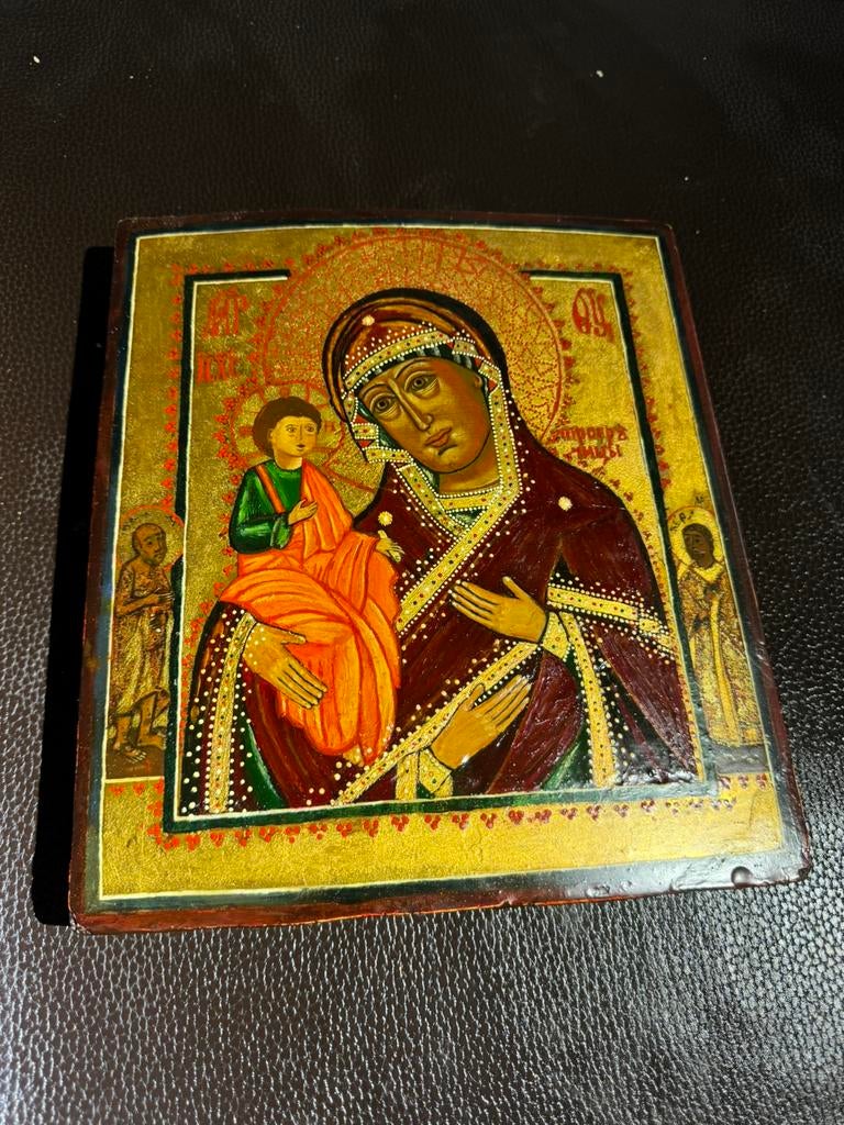 antiek Russisch-orthodox icoon. Moeder van God (driehandig), Antiek en Kunst, Antiek | Religieuze voorwerpen, Ophalen of Verzenden