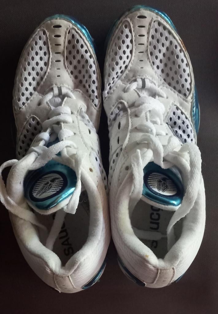Spikes 37,5, Ophalen, Zo goed als nieuw, Spikes