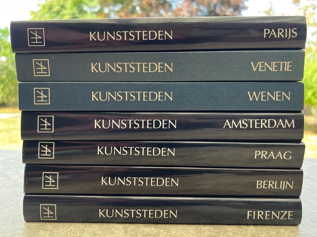 Artis Historia - Kunststeden - 7 titels, Livres, Art & Culture | Arts plastiques, ARTIS HISTORIA, Comme neuf, Enlèvement, Sculpture