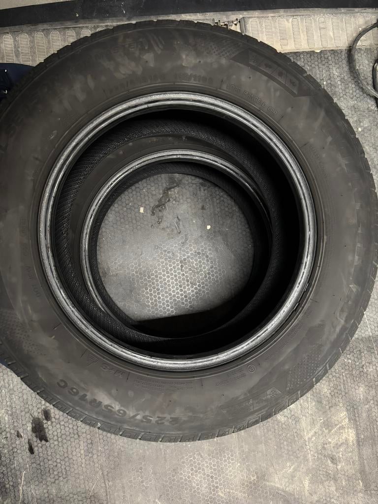 Pneu 225/65 R16, Ophalen, 16 inch, All Season, Band(en)