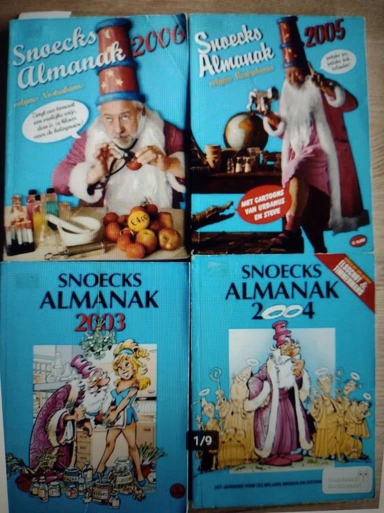 LOT: 4 x KLEINE SNOECKS ALMANAK 2003-4-5-6 (URBANUS), Verzamelen, Ophalen of Verzenden, Overige typen