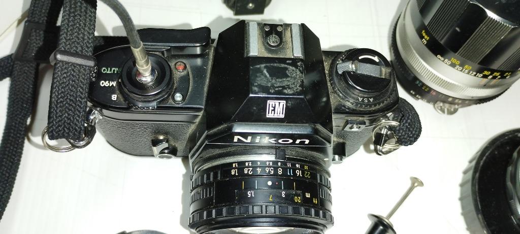 27.09.26-M.à jour- Nikon EM - Objectifs - Flashs - sacoche, TV, Hi-fi & Vidéo, Enlèvement, Nikon