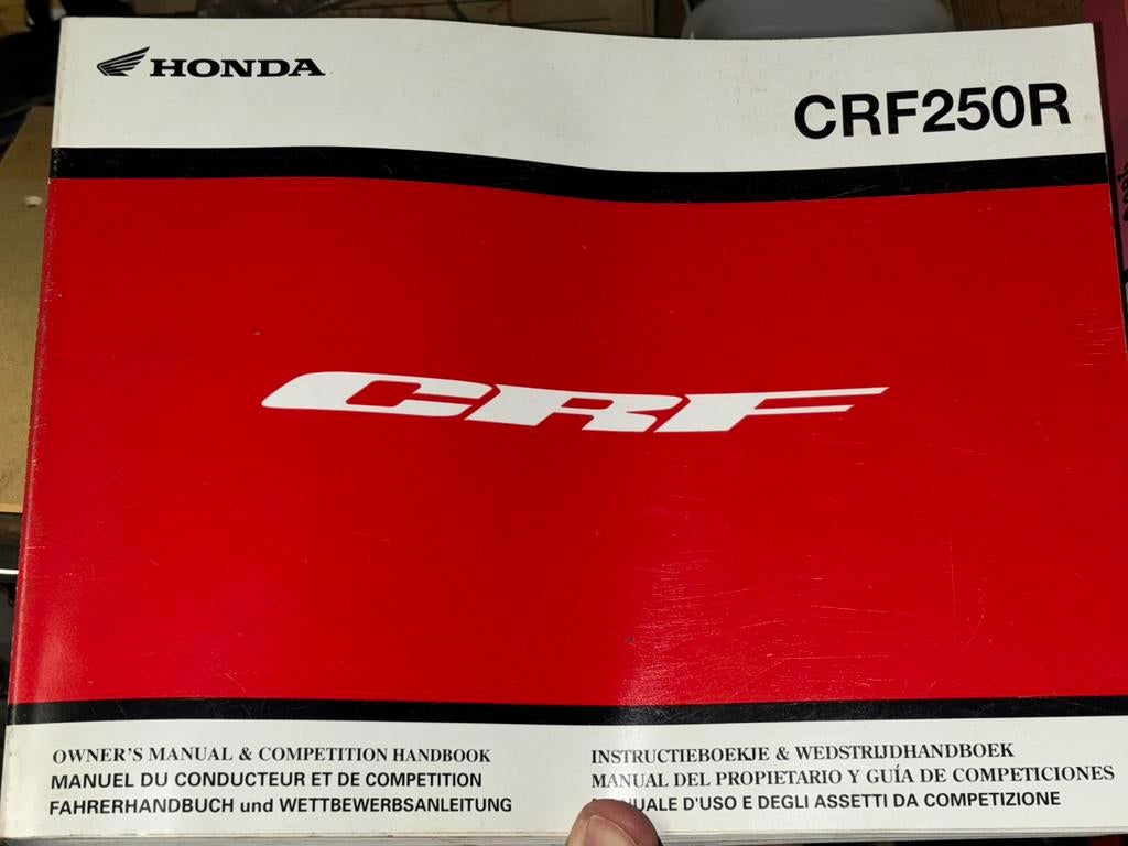 Livre d’atelier Honda CRF450R, model 2010, Enlèvement ou Envoi, Honda