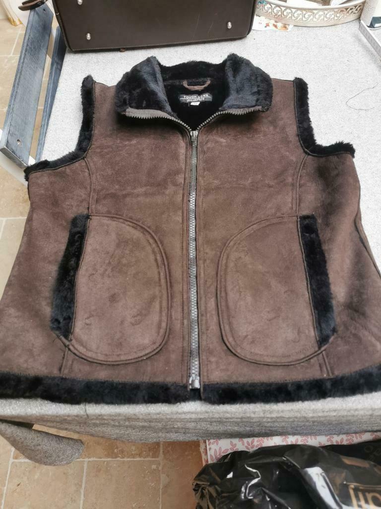 Heel mooie nieuwe body warmer, Ophalen of Verzenden, Nieuw, Maat 34 (XS) of kleiner