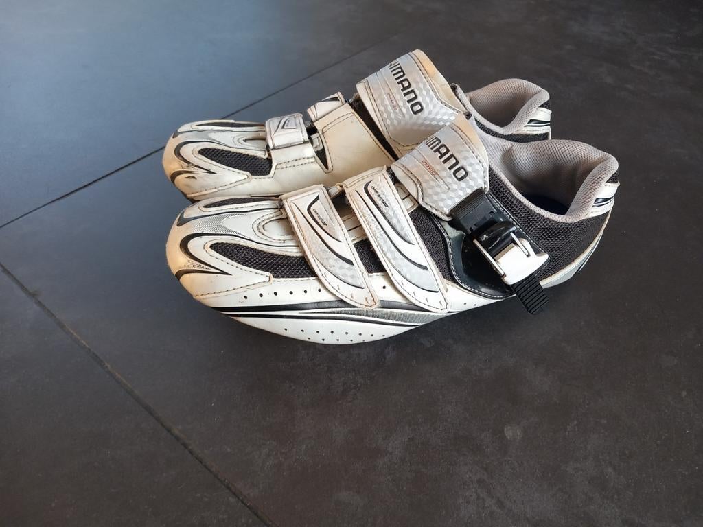 Fietsschoenen, raceschoenen shimano maat 42 wit/ zwart, Enlèvement ou Envoi, Utilisé, Chaussures