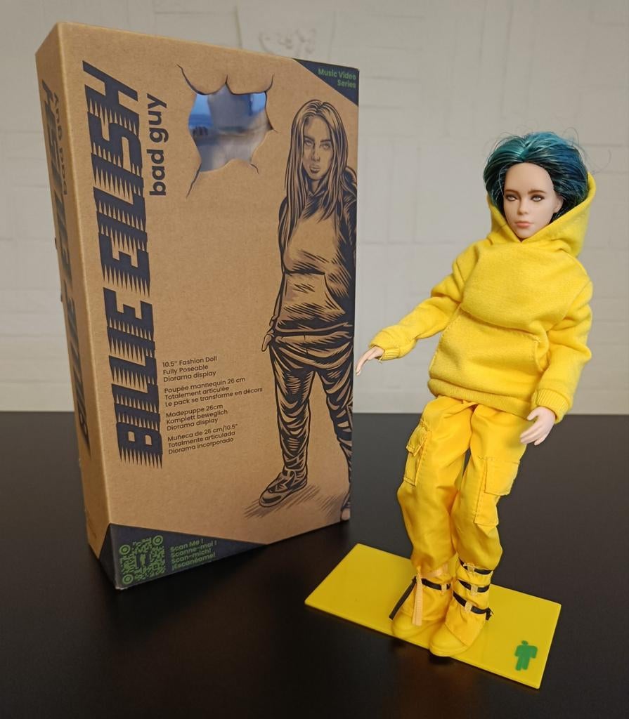 Billie Eilish "Bad guy" pop., Ophalen of Verzenden, Zo goed als nieuw, Pop, Beeldje of Miniatuur