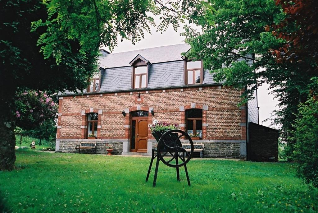 huisje „Chez Basile” in Oizy voor 12 personen, Vakantie, 12 personen, 4 of meer slaapkamers, Open haard, Landelijk