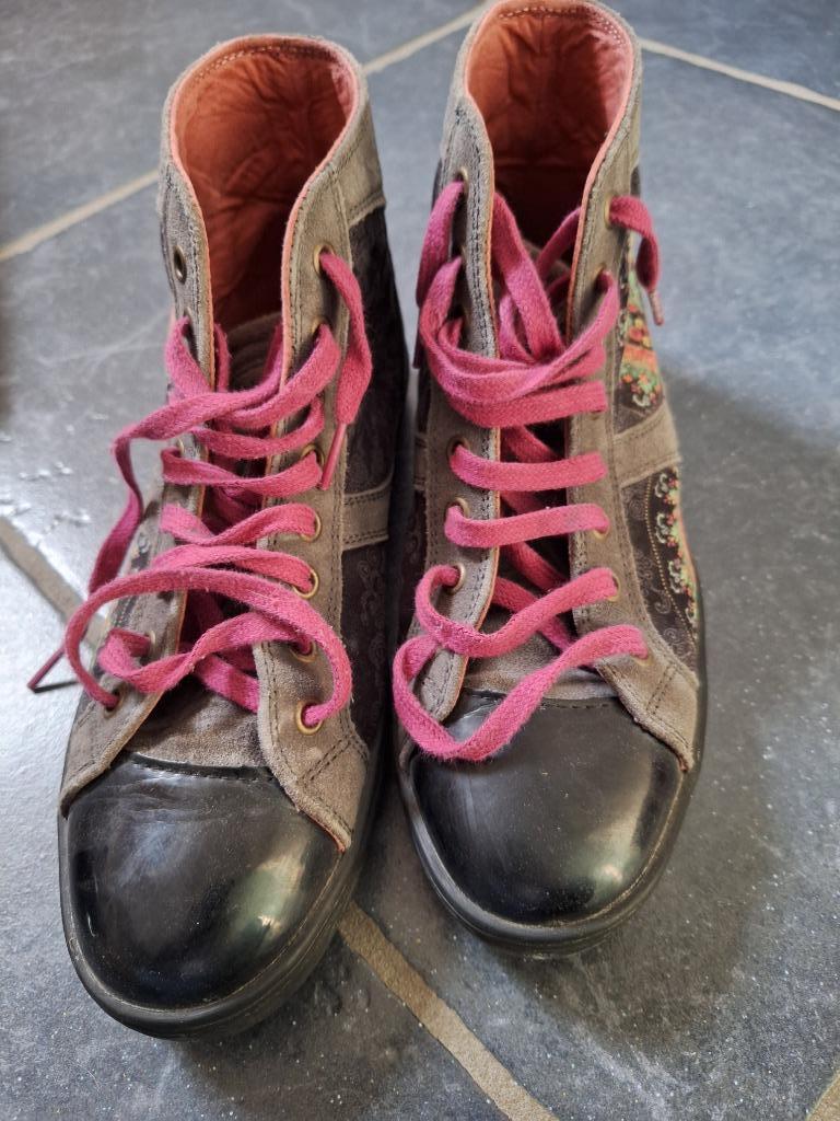 Desigual schoenen maat 40, zo goed als nieuw, Ophalen, Overige kleuren, Zo goed als nieuw, Sneakers