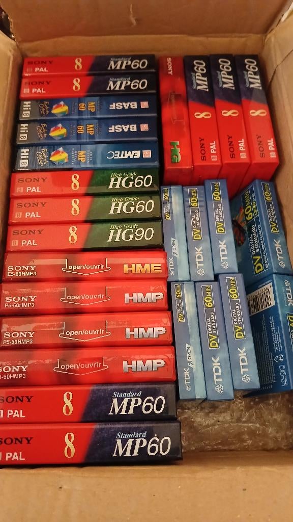 videoband 8, hi 8, mini-dv, vhs-c-camcorder, Audio, Tv en Foto, Ophalen of Verzenden, Hi 8, (Video)band