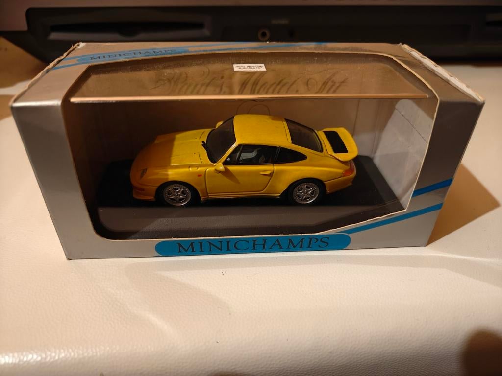 Minichamps Porsche 911 993 Carrera RS 1/43 geel, Ophalen of Verzenden, Zo goed als nieuw, MiniChamps