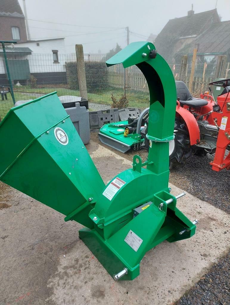 Houthakselaar tot 13cm of 15cm pro  SUPERPROMO!! STOCK, Zakelijke goederen, Machines en Bouw | Tuin, Park en Bosbouw, Ophalen