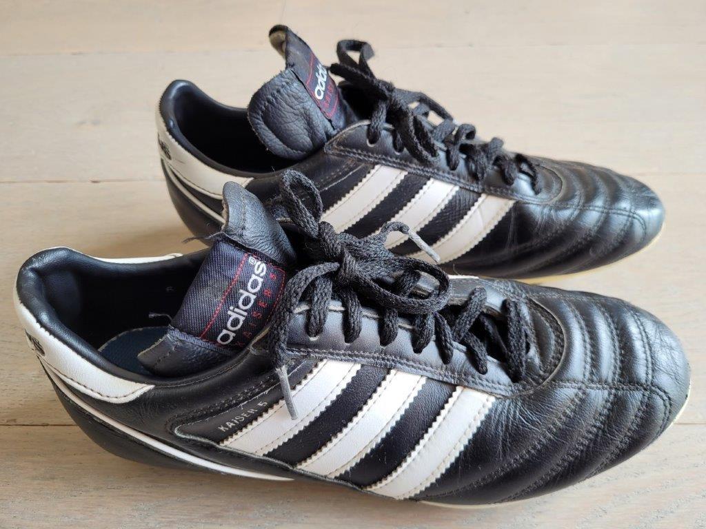 voetbalschoenen Adidas Kaiser 5 - maat 39 1/3, Sport en Fitness, Ophalen of Verzenden, Gebruikt, Schoenen