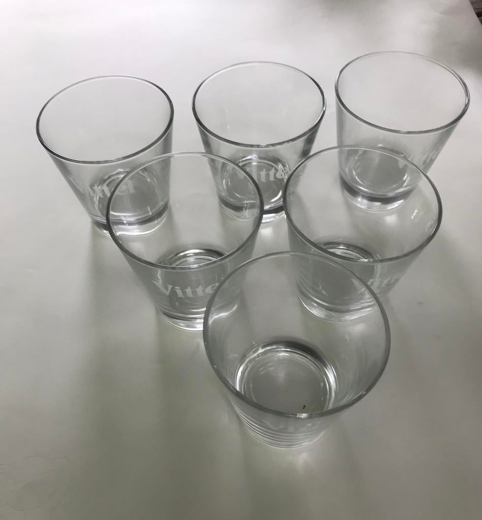 6 waterglazen Vittel, Verzamelen, Glas en Drinkglazen, Ophalen of Verzenden, Nieuw