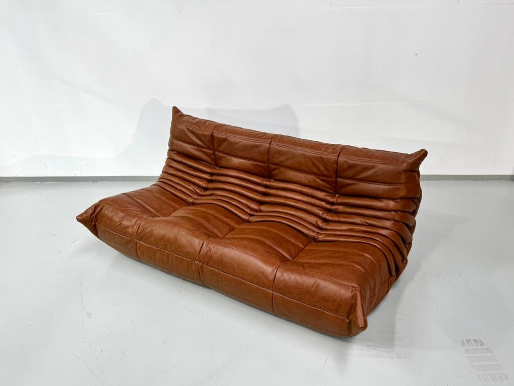 Togo Sofa in Cognac attributed to M.Ducaroy - Ligne Roset., Huis en Inrichting, 100 tot 125 cm, 150 tot 200 cm, Driepersoons, Leer