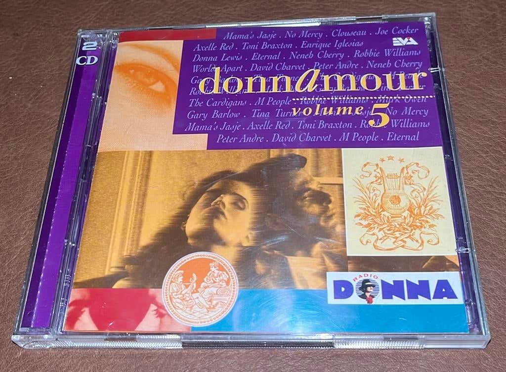 Radio Donna - Donnamour volume 5 - 2CD, Cd's en Dvd's, Ophalen of Verzenden, Gebruikt