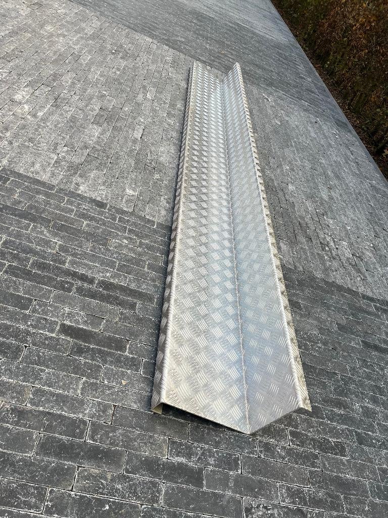 Aluminium traanplaat trappen 10x, Ophalen, Nieuw, Trap, 2 tot 4 meter